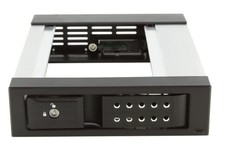 iStarUSA Group 3x5.25 to 5x3.5 Trayless BPN-DE350HD-BLACK