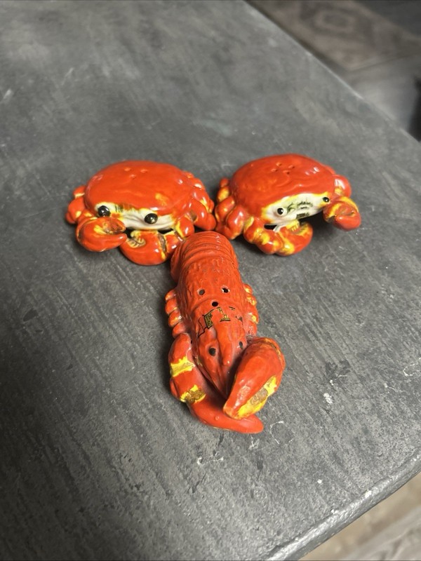 Crab Salt And Pepper Shakers, VTG