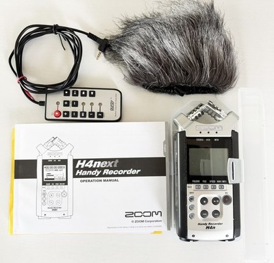 Zoom H4N, Case, 32gb SD, Remote, zoom universal windscreen