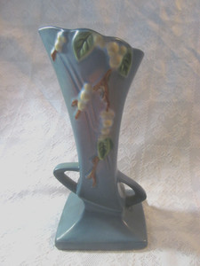 1946 Vintage Roseville Pottery Blue SNOWBERRY Tall Handled Vase IVI-7