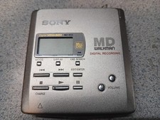 SONY MZ-R55 MD Walkman Portable MINIDISC Playback. GOOD
