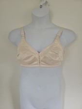 Bali Double Support Ivory Beige Wireless Bra size 42B Back Smooth Adjust. Straps