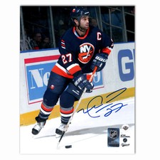 Mike Peca Autographed New York Islanders Home 8x10 Photo