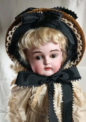 DARLING DOLL HAT FRENCH/GERMAN BISQUE 8.5-9''CIR.15-16~Brown Velvet & Silk Lining