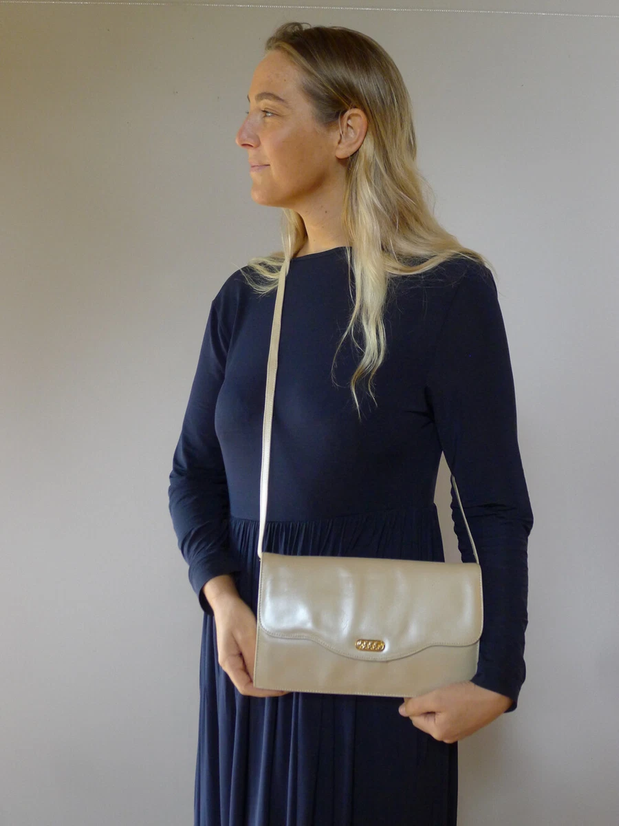 vintage retro 70s beige metallic leather shoulder clutch bag good