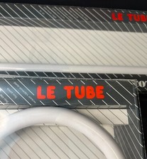 1985 DECOTEC PARIS LE TUBE BIAŁE PLASTIKOWE WIESZAKI NA RĘCZNIKI PIERŚCIEŃ OP ART MEMPHIS ERA