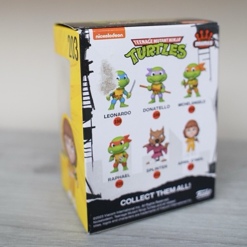 Funko Minis Teenage Mutant Ninja Turtles TMNT April O'Neil - Picture 5 of 8