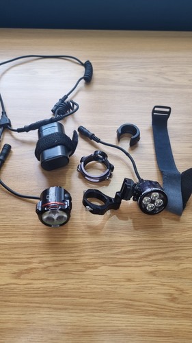 HOPE Front and Rear Light Set with Cables, Clamps and Battery District MTB ROAD