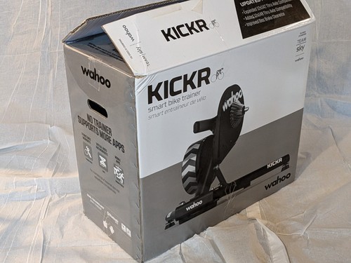Wahoo KICKR Smart Trainer - Picture 3 of 4