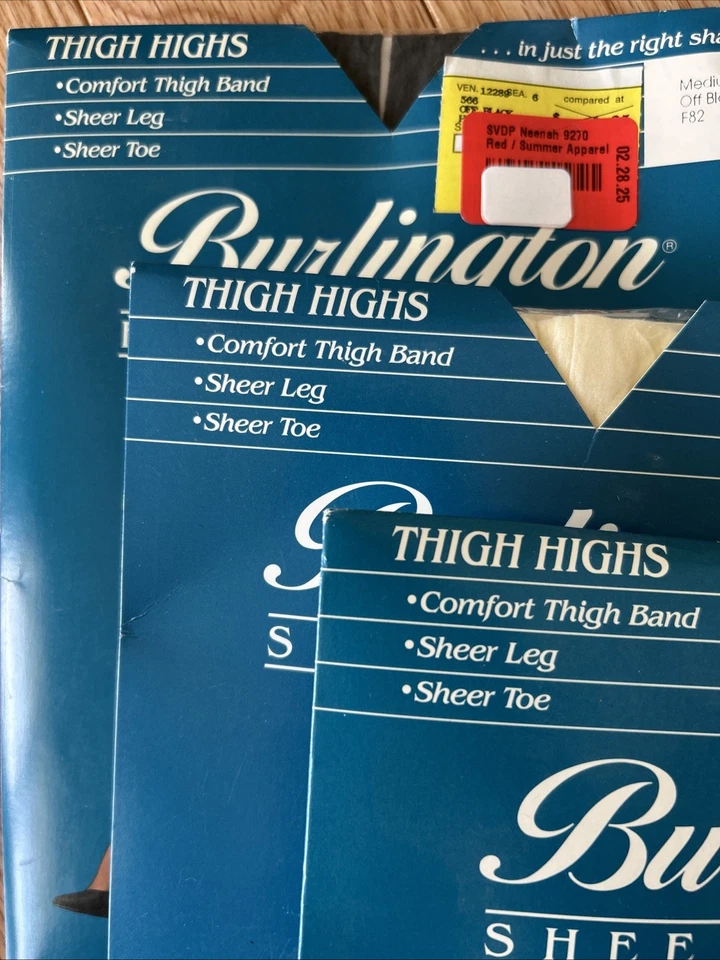 Medias altas hasta el muslo Burlington negras y blancas hechas en EE. UU. Lote de 3 de colección Foto 2 de 4