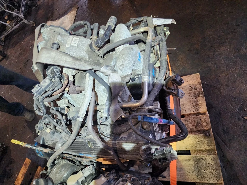 发动机 4.6L VIN W 8 位 Romeo 适合 05-06 福特 E150 范 642133 — 第 3/4 张图片