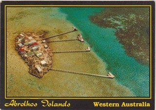 AERIAL VIEW ABROIHOS ISLANDS WESTERN AUSTRALIA 163MM X 115MM SUN CITY POSTCARD