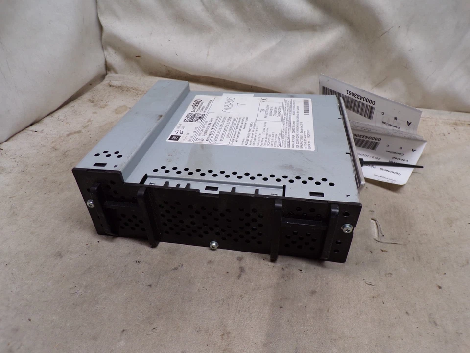 Chevrolet Colorado 2019 19 receptor de radio 84479960 MBR05 Foto 2 de 4