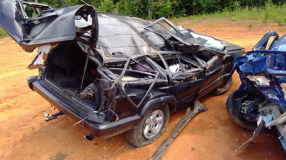 Eje trasero Chrysler fabricado relación 8-1/4 3,55 para Jeep Cherokee 91-01 OEM Foto 3 de 4