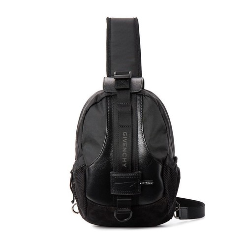 Givenchy Men's Crossbody Bag BK50DVK1X0 001 116703975