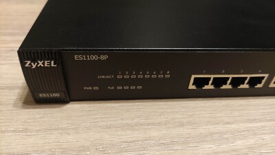 ZyXEL  (ES1100-8P) 8-Ports External Ethernet Switch