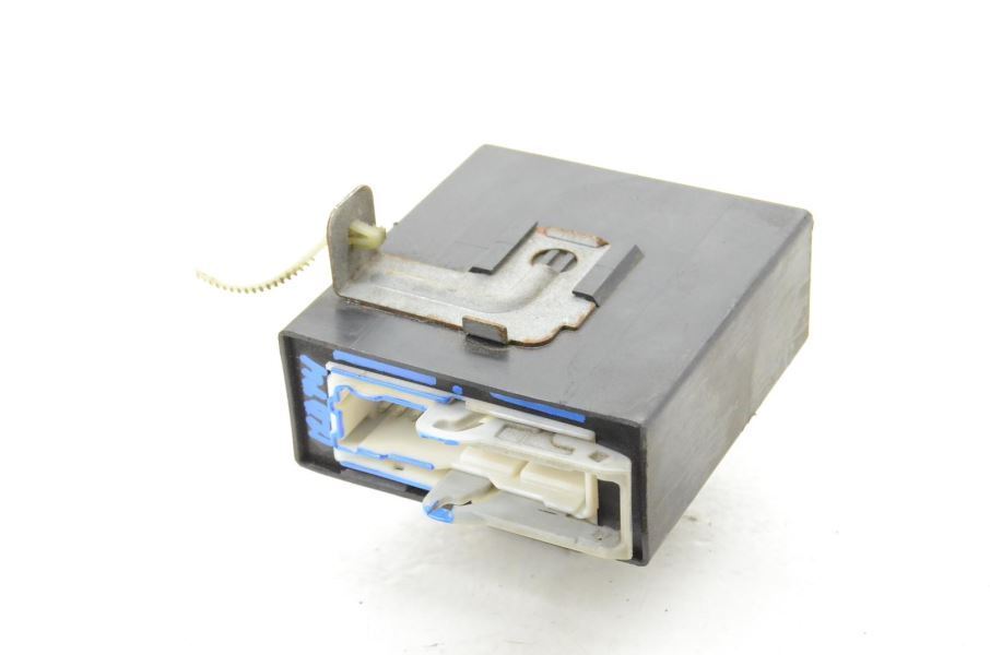 1995-1998 Nissan 240SX S14 Coupe Theft and Locking Control