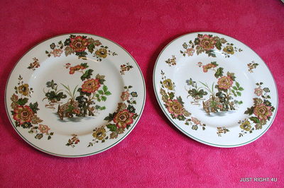 {SET OF 2} Wedgwood (Eastern Flowers) 8 3/8'' SALAD PLATES EUC