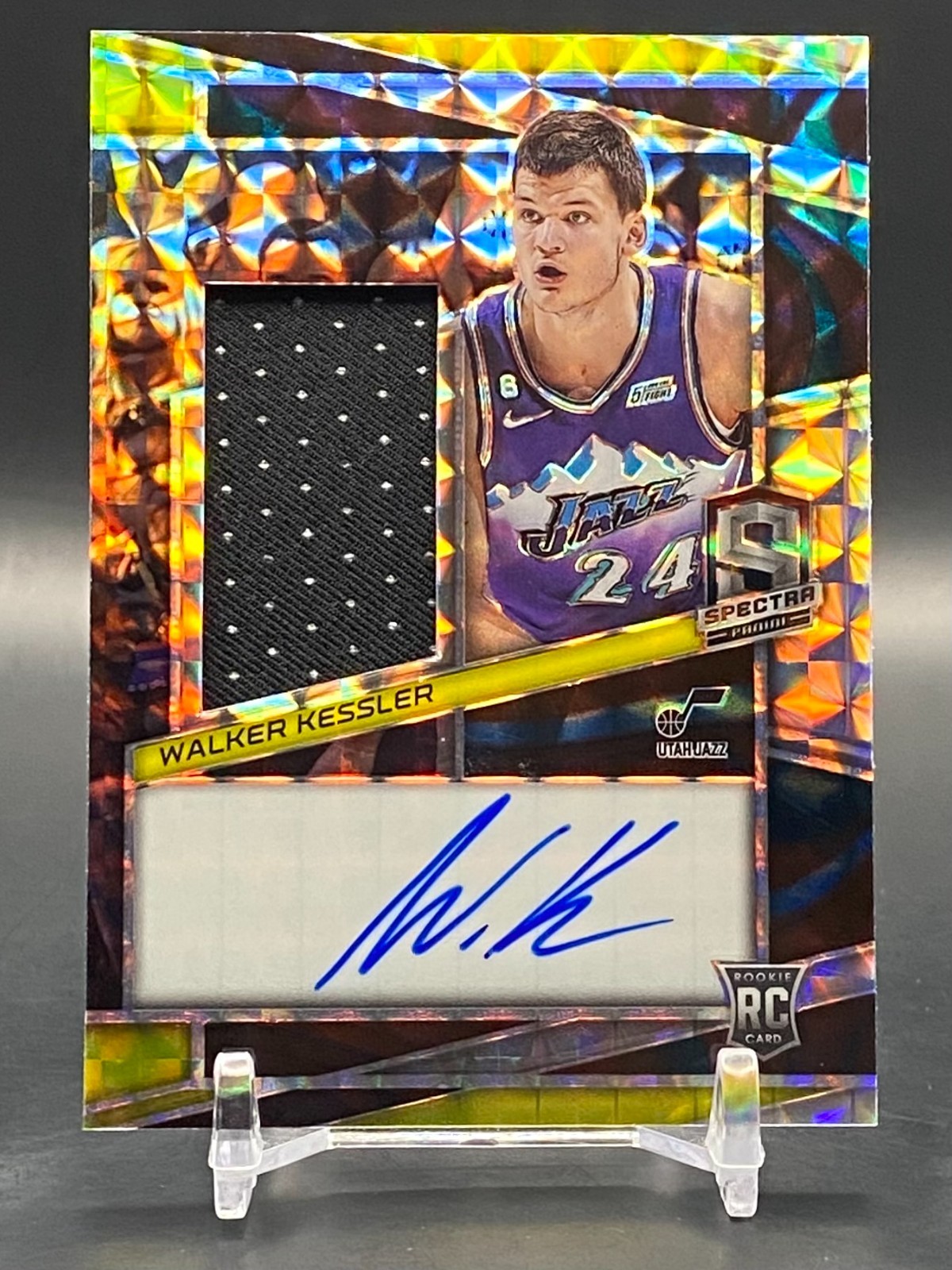 Walker Kessler 2022-23 Spectra Rookie Jersey Auto Interstellar #/49 Jazz RC #207