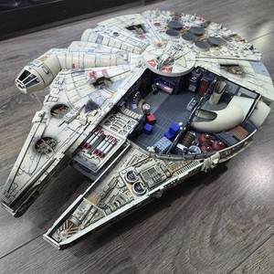 Amt Millennium Falcon | eBay