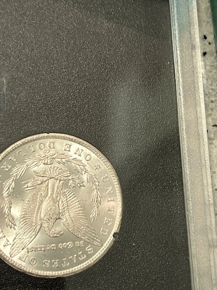 Dólar de plata Morgan 1883-CC GSA sin circular, bonito blanco, plata fina 0,90 Foto 4 de 4