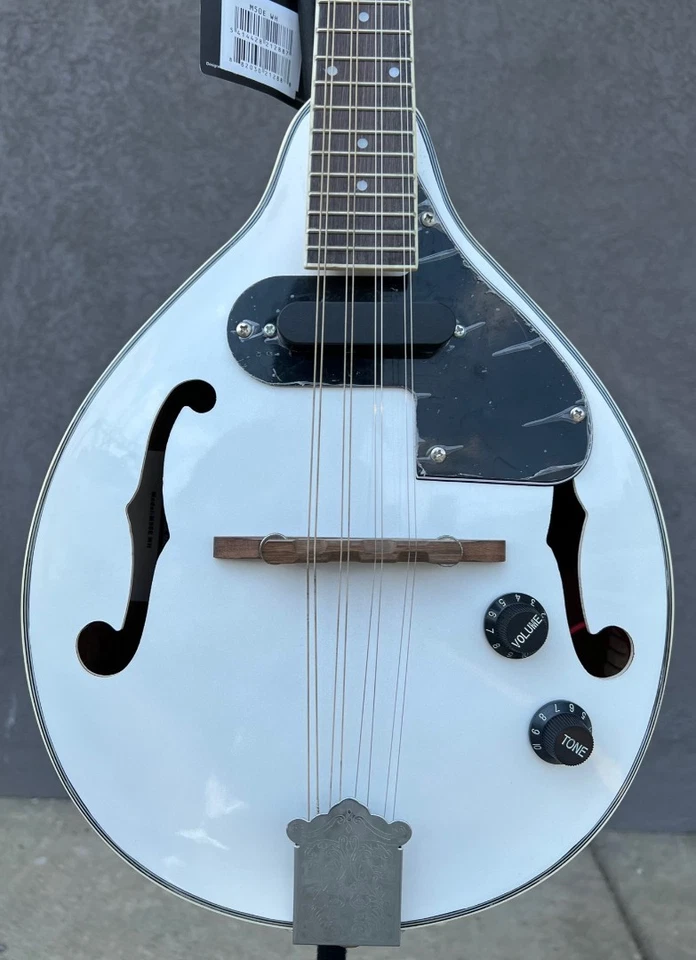 Stagg Model M50E/WH Gloss White Acoustic/Electric A-style Mandolin - Image 3 of 4