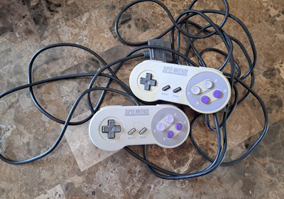 2 Official Super Nintendo SNES Original Authentic OEM Controllers Working Lot A