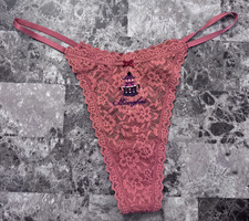 NWD NWT VICTORIA'S SECRET L SHANGHAI LACE SIDE STRING STRAP THONG PANTIES DEFECT