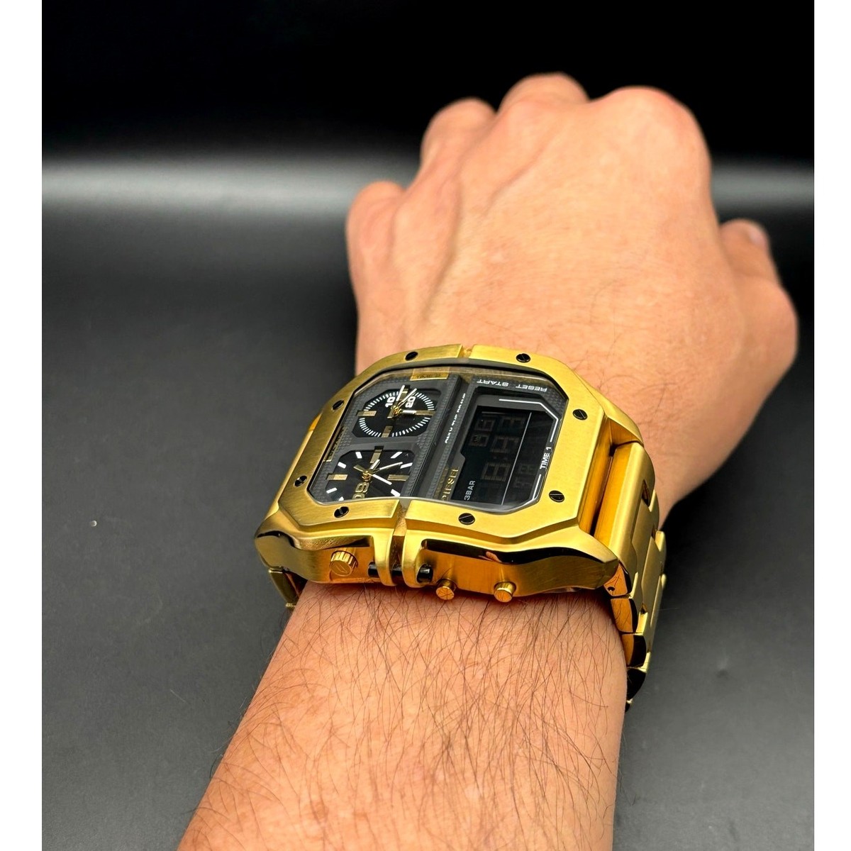 Diesel Clasher DZ7454 Analog-Digital Gold Tone Stainless Steel