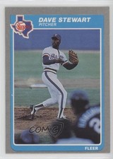 1985 Fleer Dave Stewart (Minimal Smoke at 2nd Base) #569 12hh