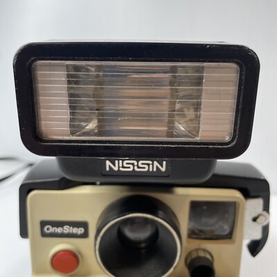 Polaroid One Step Land Camera with Q-Light NISISAN FIP II Flash