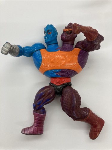 Vintage MOTU 1984 Two Bad With Flat Back Masters of The Universe Mattel G - Picture 1 of 12