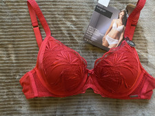 Marks and Spencer Swiss Designed Embroidery Full cup Bra 34A Red