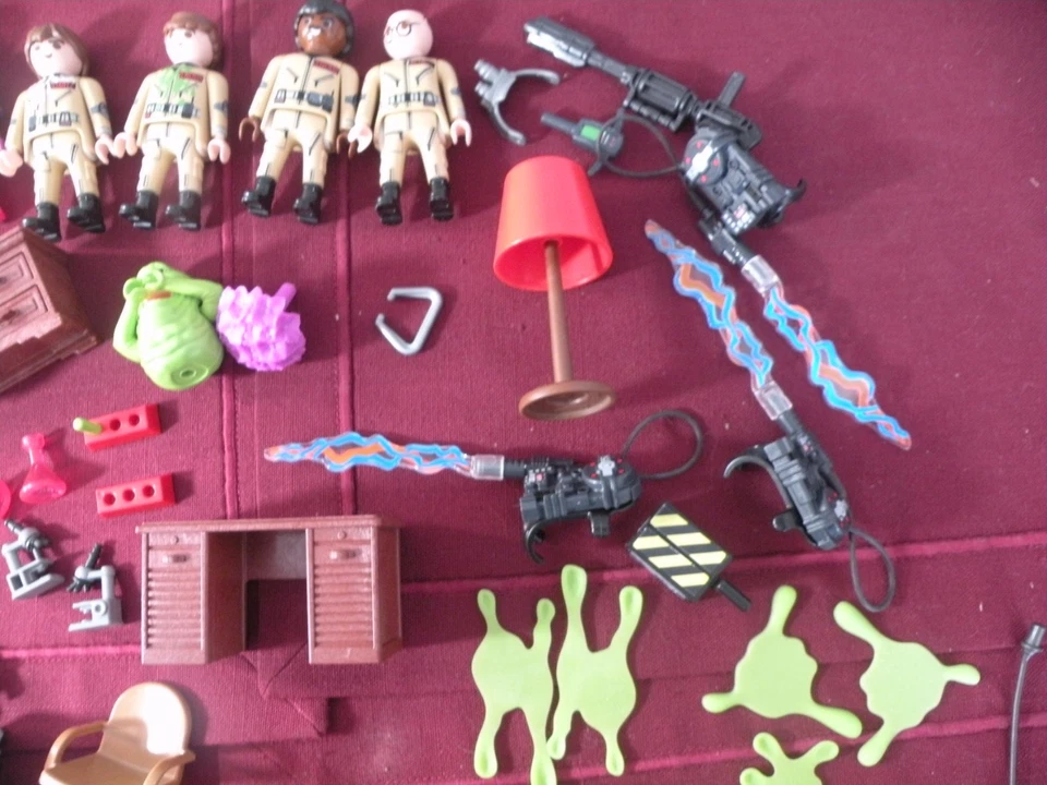 ENORME Lote de Figuras Playmobil Cazafantasmas y Accesorios para Bomberos Slimer +++ Foto 4 de 4