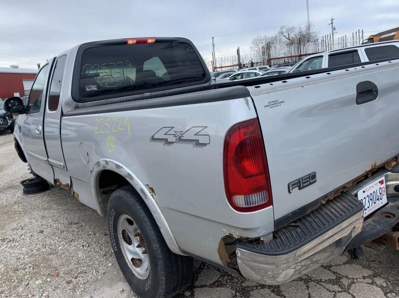 Paquete de limusina trasera con pinza de pasajero para 03-11 Lincoln & Town Car 514840 Foto 3 de 4