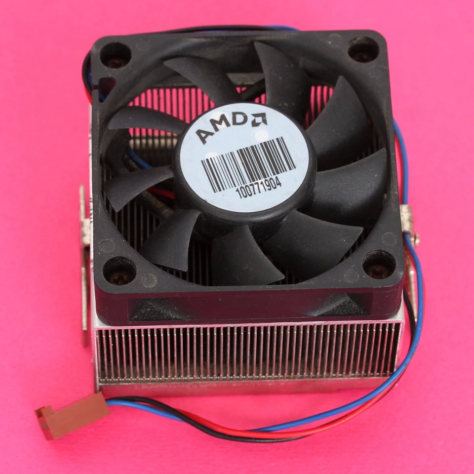 Original Genuine AMD Athlon XP Socket A / 462 Heatsink and Fan HSF 3 Pin Header - Image 2 of 3