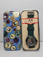 Disney Store 90s GOOFY Watch in Tin Box Nos 
