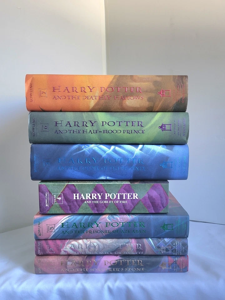 Harry Potter Books Complete Set 1-7 Hardback W/ Dust Jacket ex one, all like new Foto 2 de 4