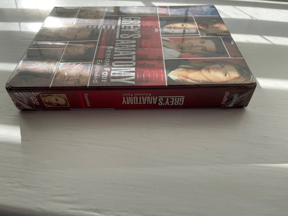 Greys Anatomy Season Four Expanded 5 Disk Set 2008 Sealed New - Image 3 of 4