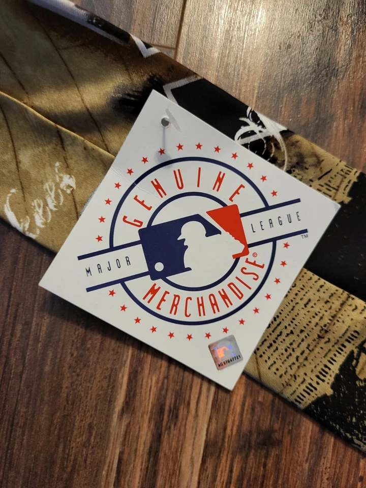 New NY Yankees 100% Silk Mens Tie MLB Genuine Merchandise - Image 3 of 4