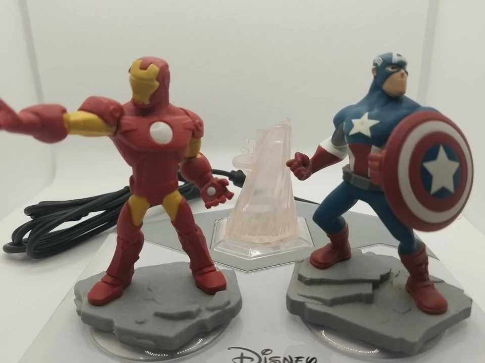 Disney Infinity Portal Base Xbox 360 With Capt. America, Iron Man and Crystal - Image 2 of 4