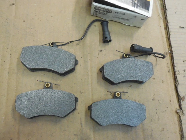 Pastillas de freno de disco semimetálicas delanteras Audi 80/90 Quattro 8/83-85 65-290 BP-101 Foto 3 de 4