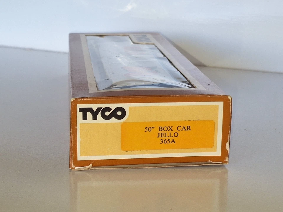 Tyco 365A 50' Jello Boxcar Wagon. V/good cond. Boxed. HO scale - Image 2 of 4