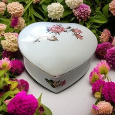 Vintage Porcelain Trinket Dish Floral Heart Ring Box Lid Pink Flowers Cottage