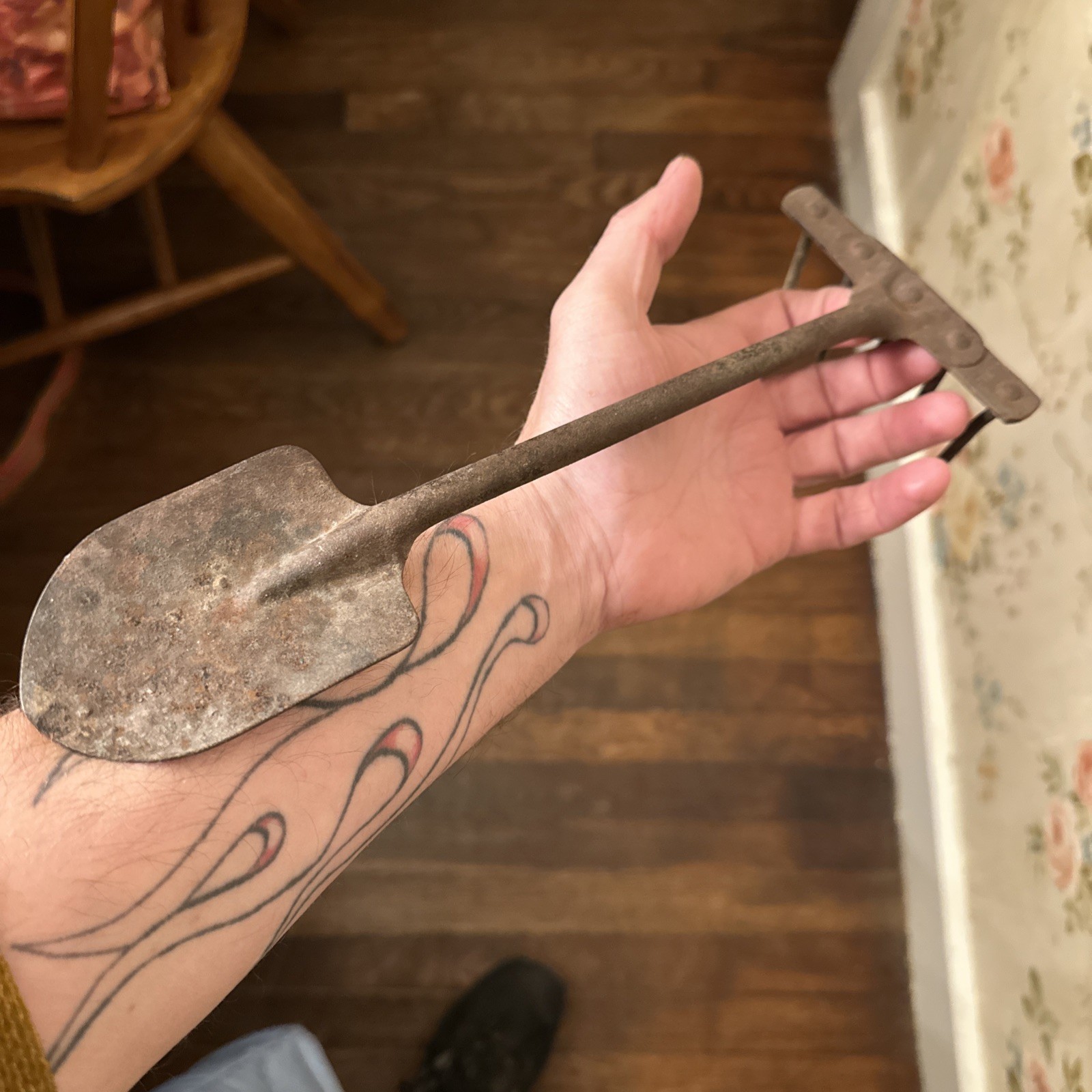 Shovel/Rake : Old Gardening Tool