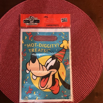 VTG  Walt Disney Goofy Party Bags- Snack Bags-NEW -