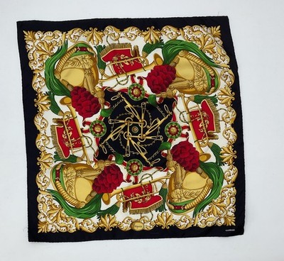 CODELLO women s Silk Baroque Scarf Features Equestrian Motifs 34''/33'' In EX.CON