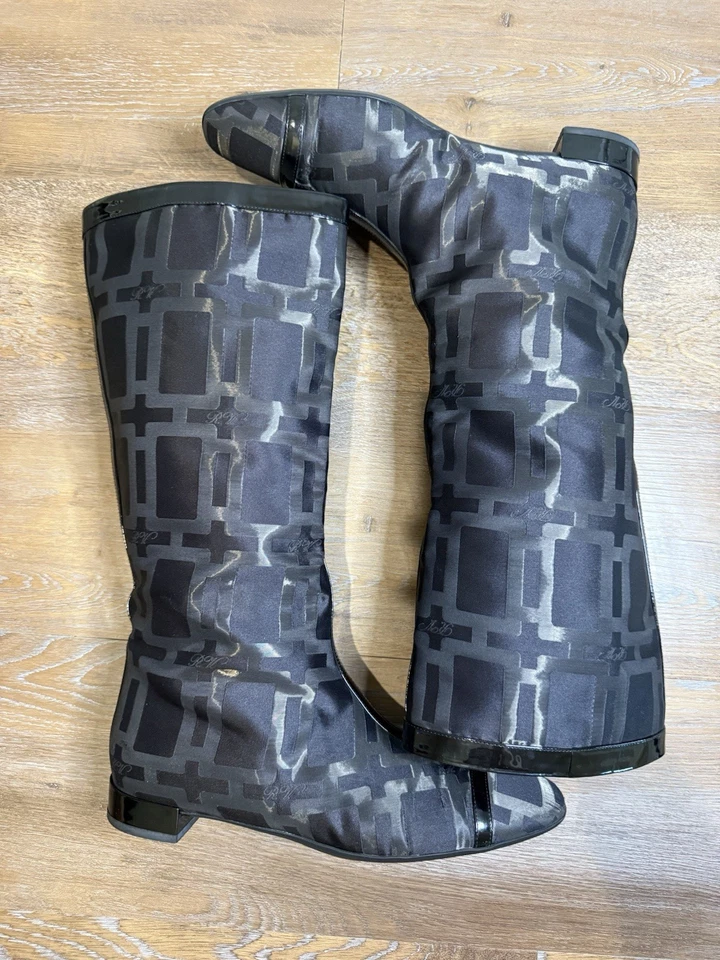 Botas para mujer Roger Vivier altas de nailon/logo de PU talla 39 (8,5 EE. UU.) raras Foto 2 de 4