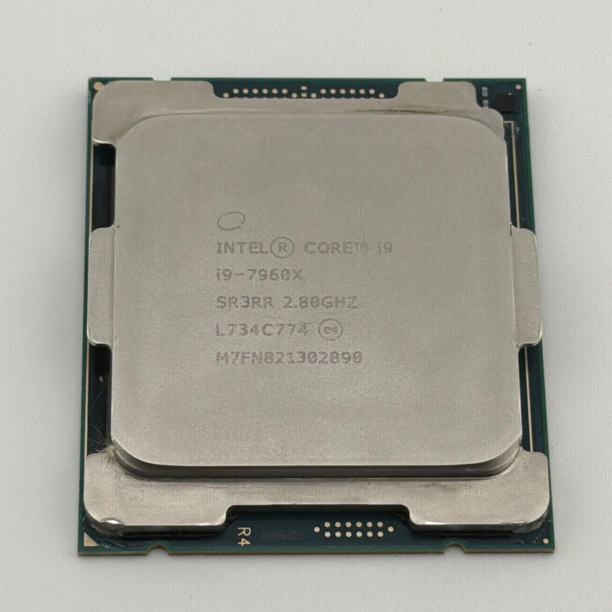 Core i9 X-Series LGA 2066/R4 Socket Type Computer Processors (CPUs