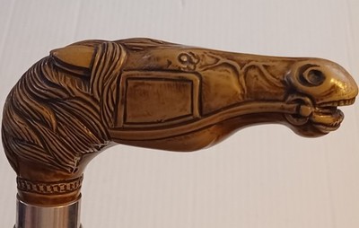 BEAUTIFUL ACETATEY/RESIN HORSE HEAD VINTAGE WALKING CANE 36'' Mint COLLECTORS 